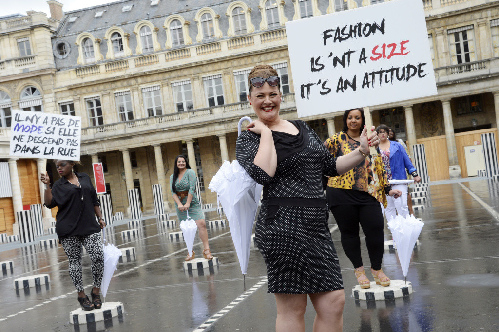 Plus Size Fashion How To Dress French Parisian Style 3