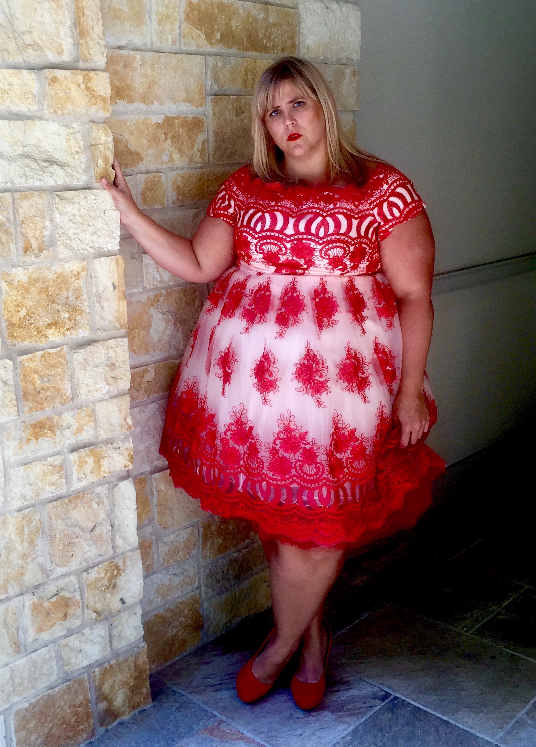 + New Love: Chi Chi London Plus Size Formal