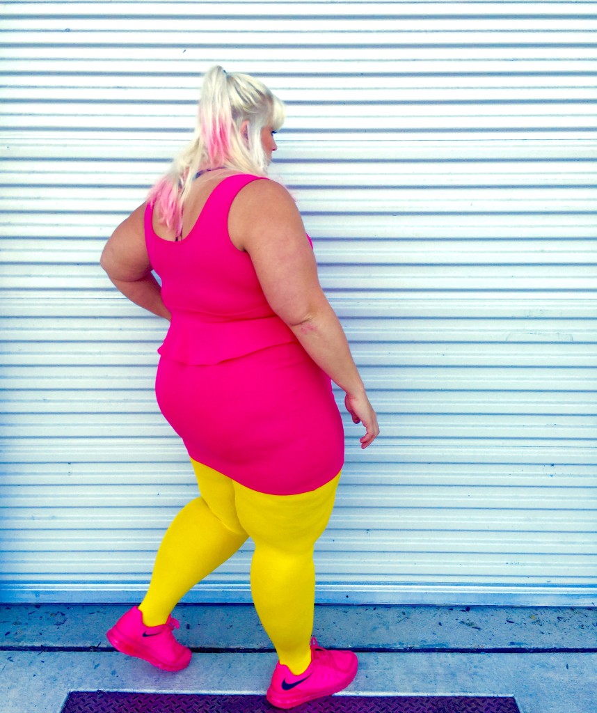 Plus Size Fashion we love colors