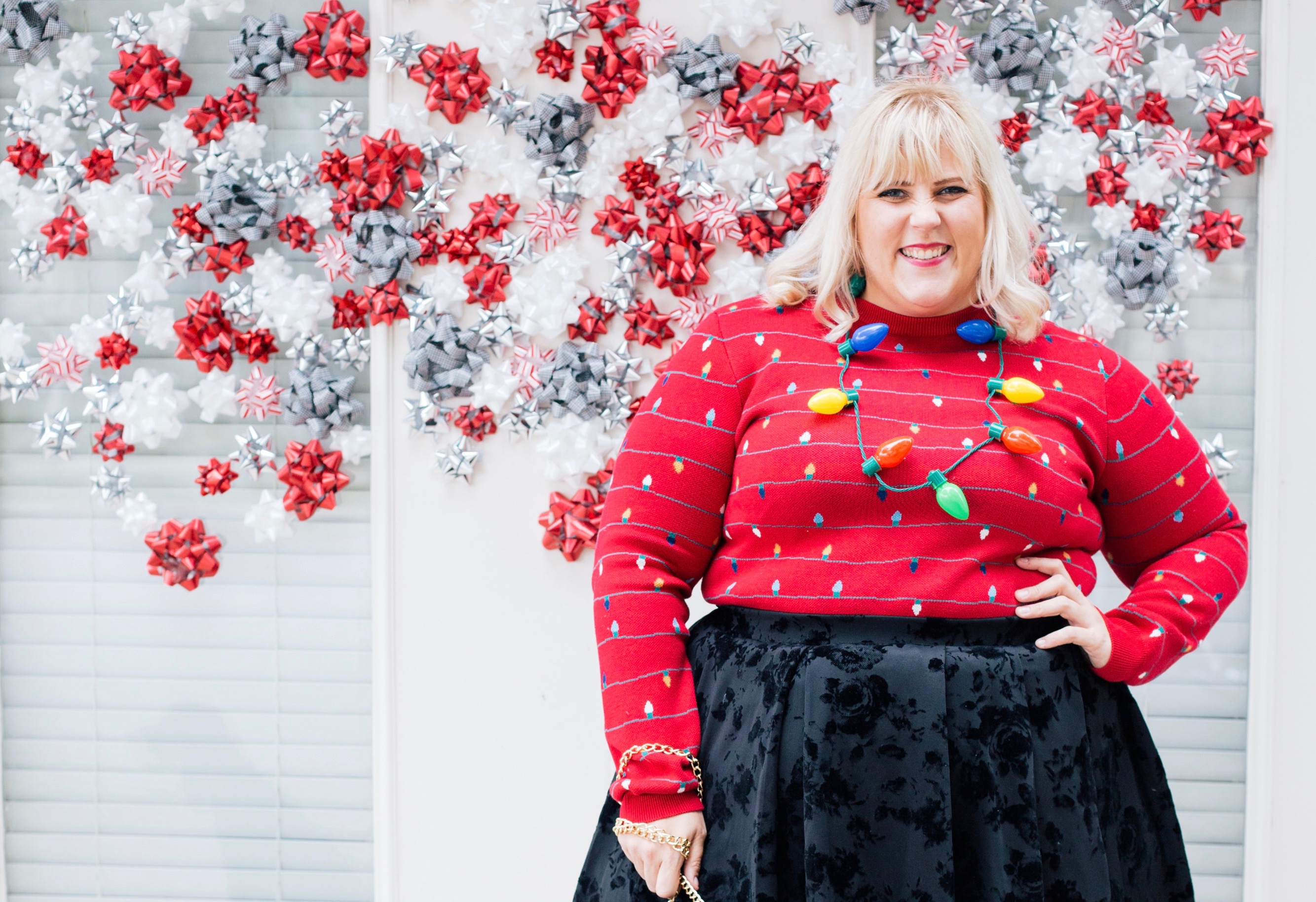 A Plus Size Holiday Look Inspired by Christmas Decorations